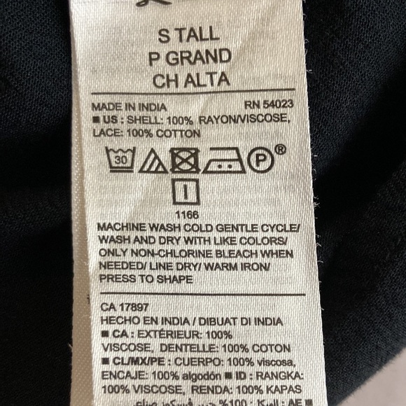 Old Navy Top w Yolk Front & Back Size S Tall - Picture 9 of 9